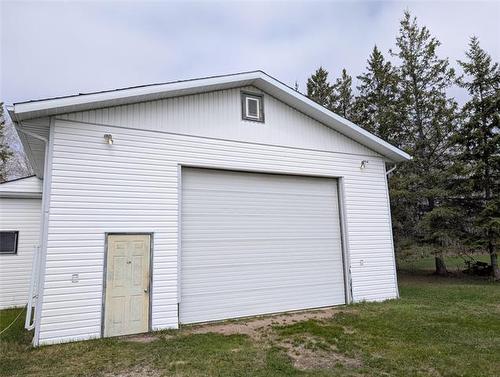 97131 Stoneypoint Rd, Beaconia, MB 