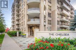 313 - 19 BARBERRY PLACE Toronto, ON M2K 3E3