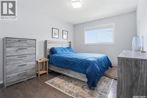 1210 K Avenue N, Saskatoon, SK - Indoor Photo Showing Bedroom