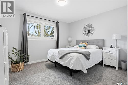 1646 East Heights, Saskatoon, SK - Indoor Photo Showing Bedroom