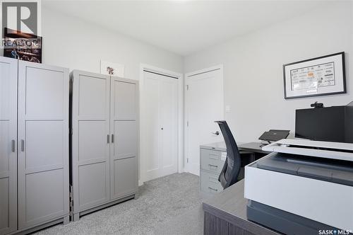 1646 East Heights, Saskatoon, SK - Indoor Photo Showing Office