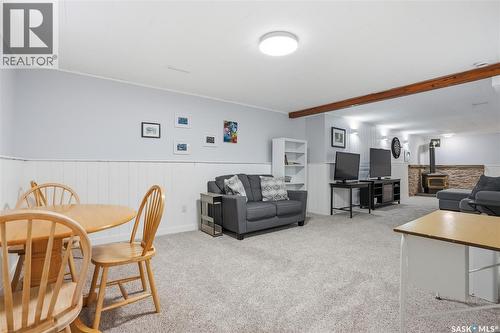 1646 East Heights, Saskatoon, SK - Indoor