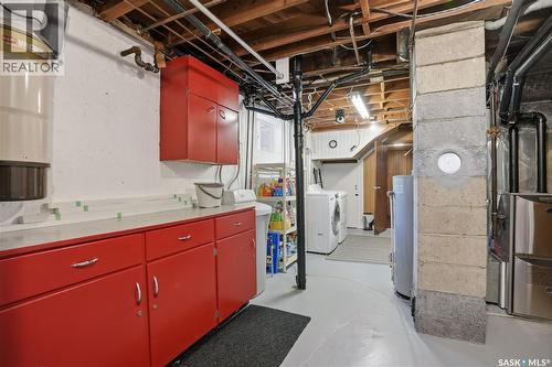 5654 Walker Crescent, Regina, SK - Indoor Photo Showing Basement