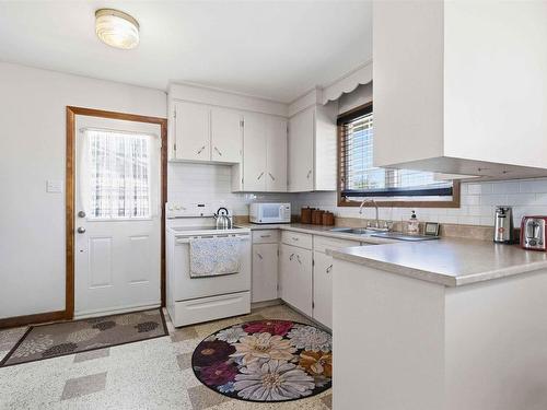 14 Ridgecrest Drive, Dartmouth, NS 