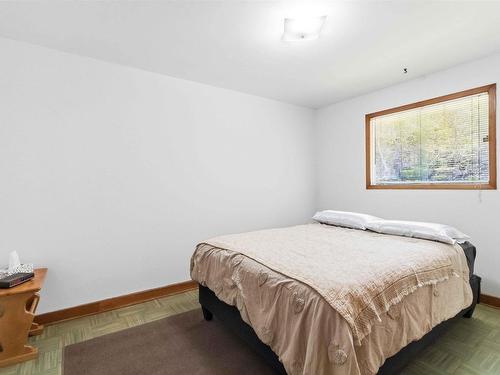14 Ridgecrest Drive, Dartmouth, NS 