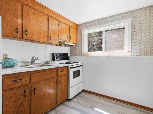 14 Ridgecrest Drive, Dartmouth, NS 