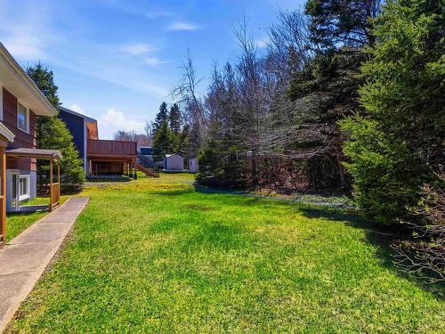 14 Ridgecrest Drive, Dartmouth, NS 