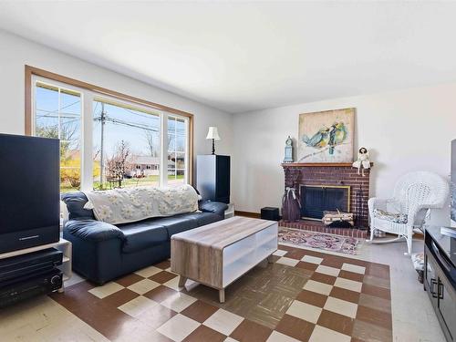 14 Ridgecrest Drive, Dartmouth, NS 