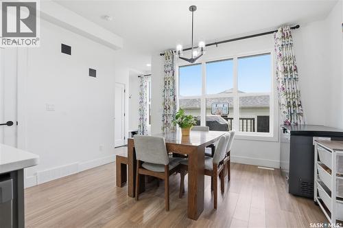 187 Rosewood Boulevard E, Saskatoon, SK - Indoor Photo Showing Dining Room