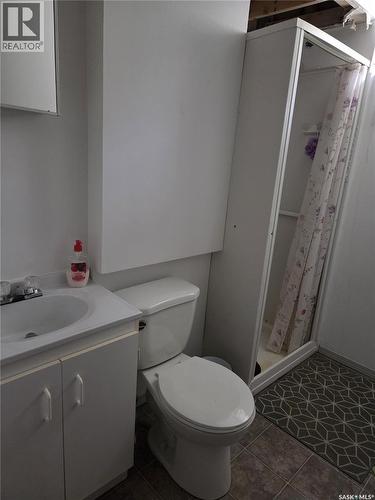 249 Sixth Street Ne, Wadena, SK - Indoor Photo Showing Bathroom