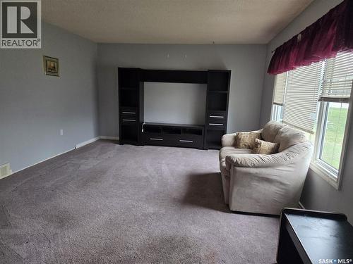 249 Sixth Street Ne, Wadena, SK - Indoor Photo Showing Other Room