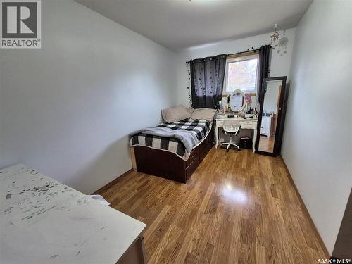 451 Woodlawn Crescent, Weyburn, SK - Indoor Photo Showing Bedroom
