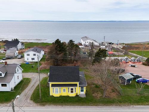 8137 Highway 1, Meteghan, NS 