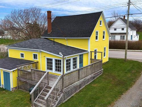 8137 Highway 1, Meteghan, NS 