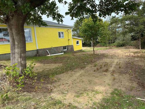 8137 Highway 1, Meteghan, NS 
