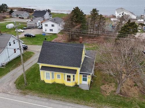 8137 Highway 1, Meteghan, NS 