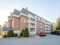 107 211 Hammonds Plains Road  Bedford, NS B4A 4E1