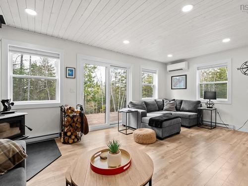 75 21 Dove, Vaughan, NS 