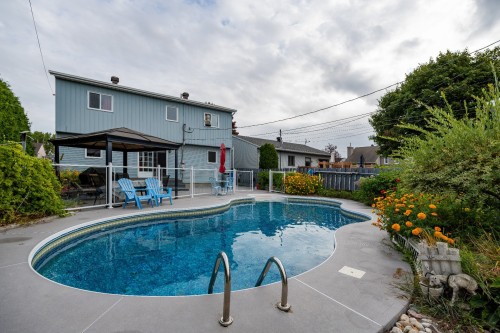 Piscine - 577 Rue Sauriol, Saint-Eustache, QC - Outdoor With In Ground Pool With Deck Patio Veranda