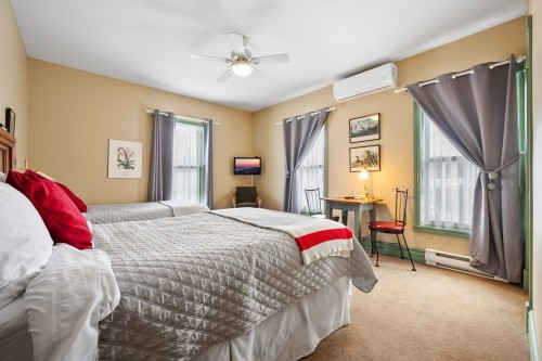 Room - 286 Ch. De Knowlton, Lac-Brome, QC - Indoor Photo Showing Bedroom