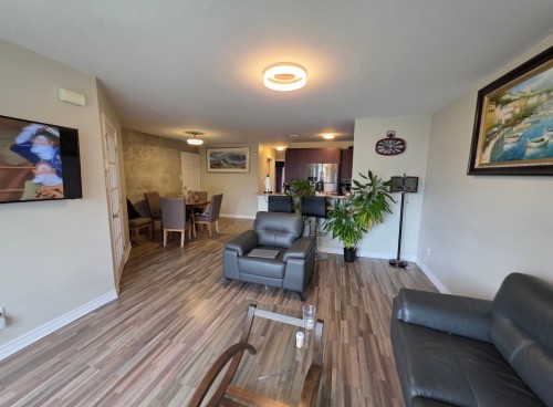 Living Room - 4-5645 Boul. Chevrier, Brossard, QC - Indoor Photo Showing Living Room