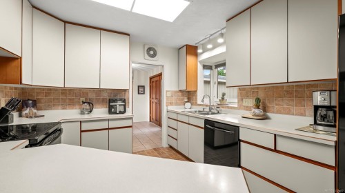 47 Ridgeview Pl, Campbell River, BC 