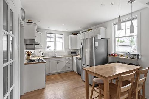 449 Waterloo St, Winnipeg, MB 