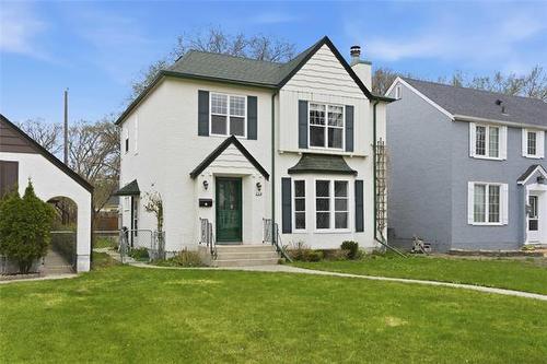 449 Waterloo St, Winnipeg, MB 