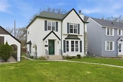 449 Waterloo ST  Winnipeg, MB R3N 0S9