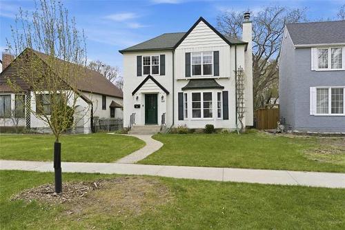 449 Waterloo St, Winnipeg, MB 