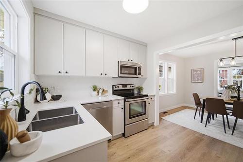 91 Martin Ave, Winnipeg, MB 