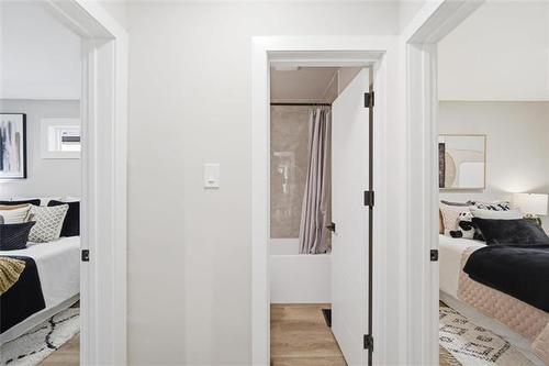 91 Martin Ave, Winnipeg, MB 
