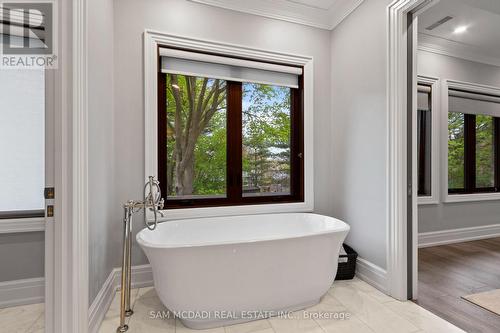 1134 Welwyn Drive, Mississauga, ON - Indoor Photo Showing Bathroom