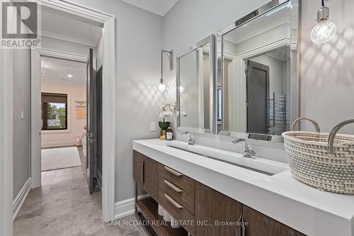 1134 Welwyn Drive, Mississauga, ON - Indoor Photo Showing Bathroom