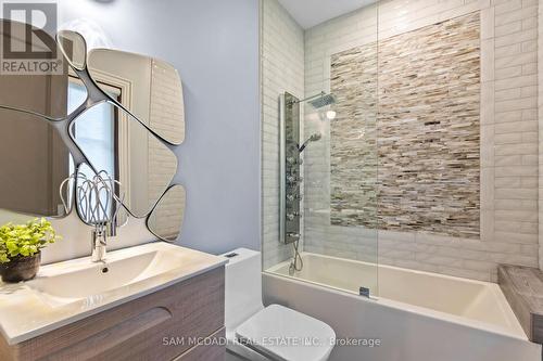 1134 Welwyn Drive, Mississauga, ON - Indoor Photo Showing Bathroom