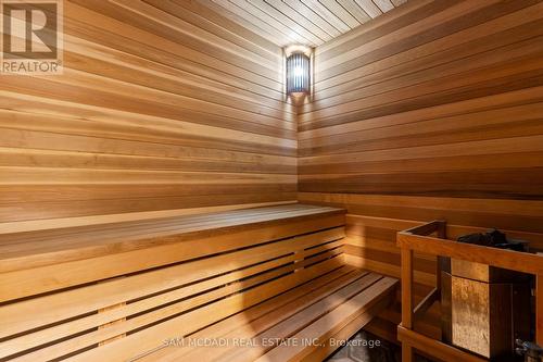 1134 Welwyn Drive, Mississauga, ON - Indoor Photo Showing Other Room