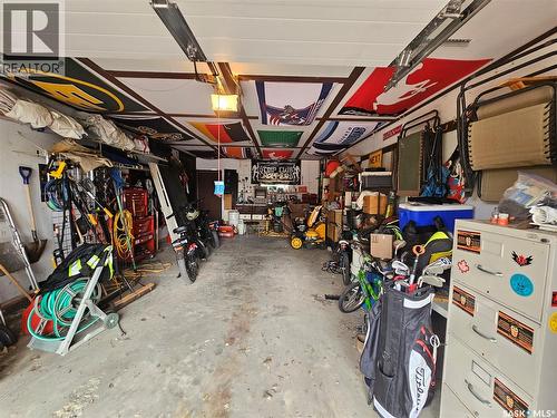 1204 North Railway Street E, Swift Current, SK - Indoor Photo Showing Garage