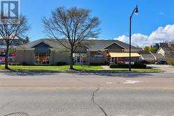 496 FIRST STREET  Collingwood, ON L9Y 1B8