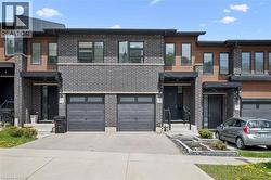 907 ROBERT FERRIE Drive  Kitchener, ON N2R 0P2