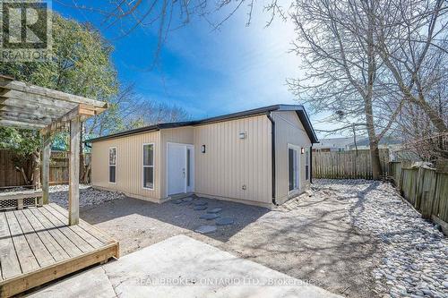 685 Frederick Street, Kitchener, ON - Outdoor