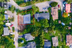 52 PINERY LANE Georgina, ON L0E 1L0