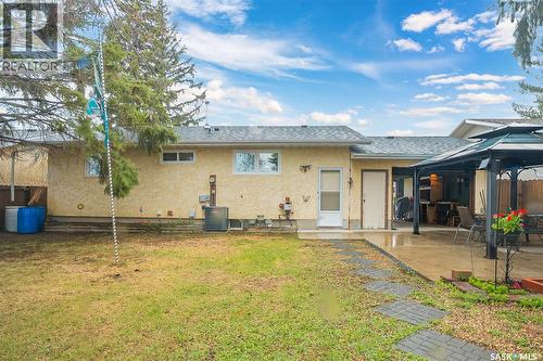 606 Wardlow Road, Saskatoon, SK - Outdoor