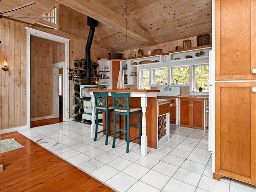 Maple Island, Plymouth, NS - Indoor