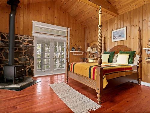 Maple Island, Plymouth, NS - Indoor Photo Showing Bedroom