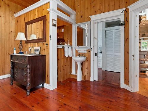 Maple Island, Plymouth, NS - Indoor Photo Showing Other Room