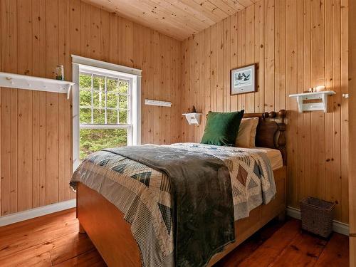 Maple Island, Plymouth, NS - Indoor Photo Showing Bedroom