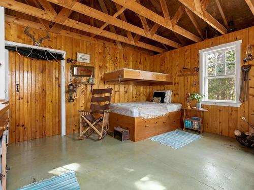 Maple Island, Plymouth, NS - Indoor