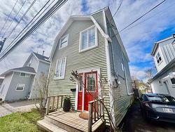403 Queen Street  Charlottetown, PE C1A 4E2