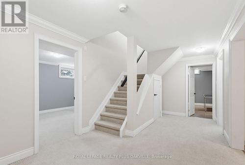 Inlaw suite - 67 Honeysuckle Crescent, Hamilton, ON - Indoor Photo Showing Other Room
