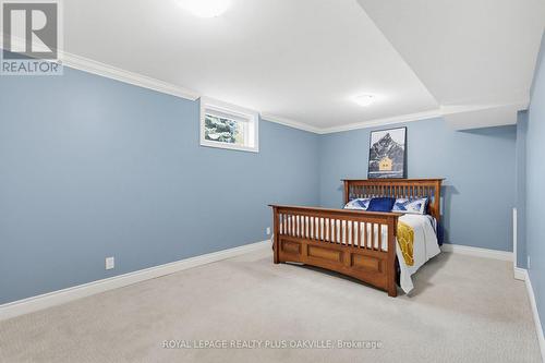 Lower level bedroom - 67 Honeysuckle Crescent, Hamilton, ON - Indoor Photo Showing Bedroom